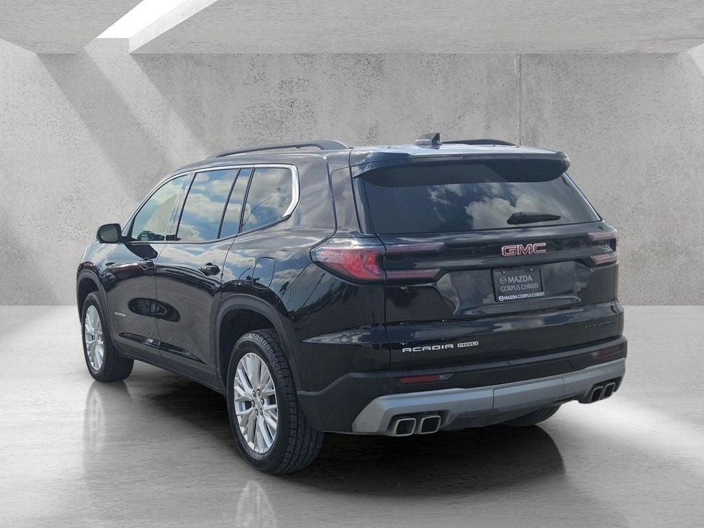 2024 GMC Acadia Elevation
