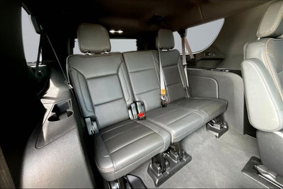 2024 Chevrolet Suburban High Country