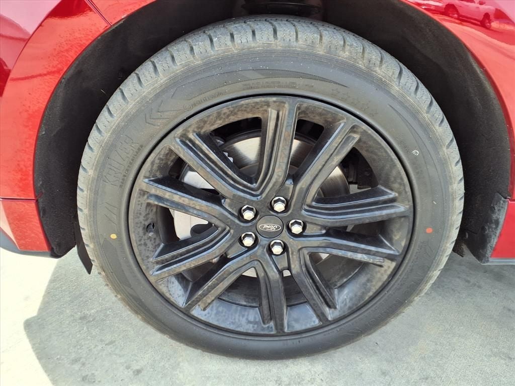 2022 Ford Edge ST Line