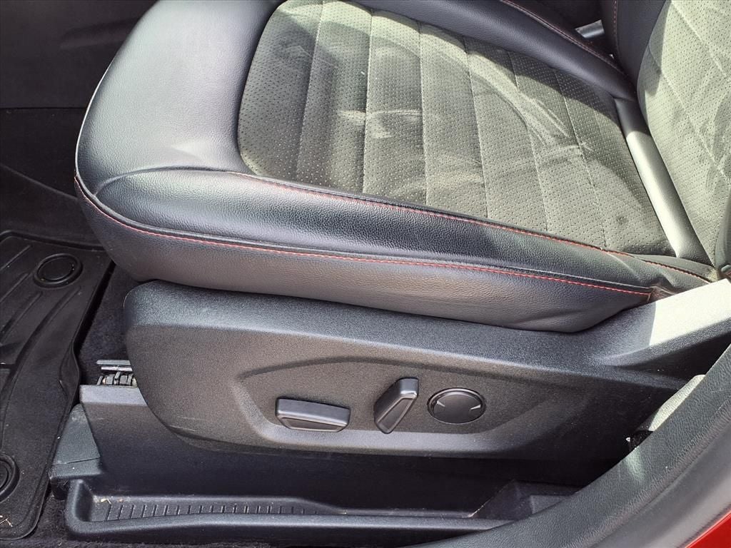 2022 Ford Edge ST Line