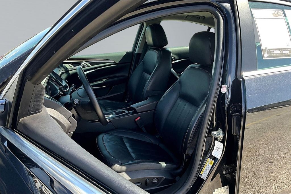 2015 Buick Regal Base