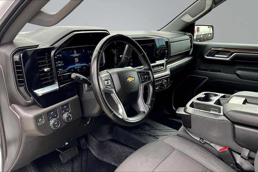 2023 Chevrolet Silverado 1500 LT LT1