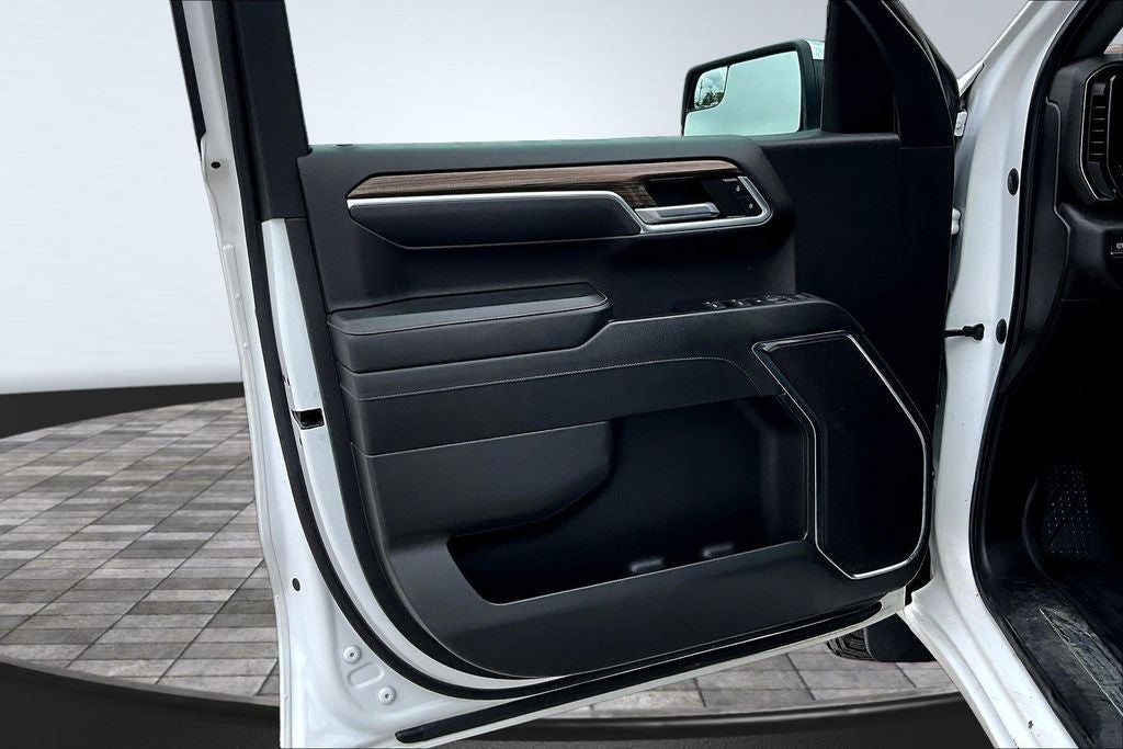 2023 Chevrolet Silverado 1500 LT LT1