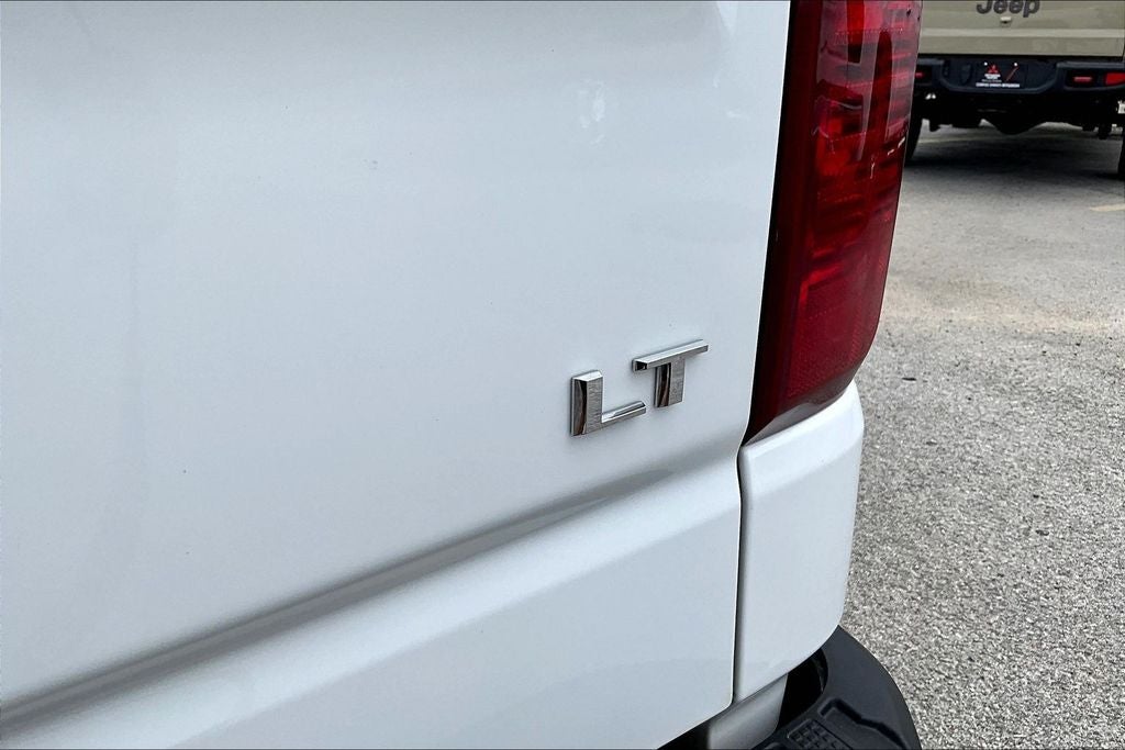 2023 Chevrolet Silverado 1500 LT LT1