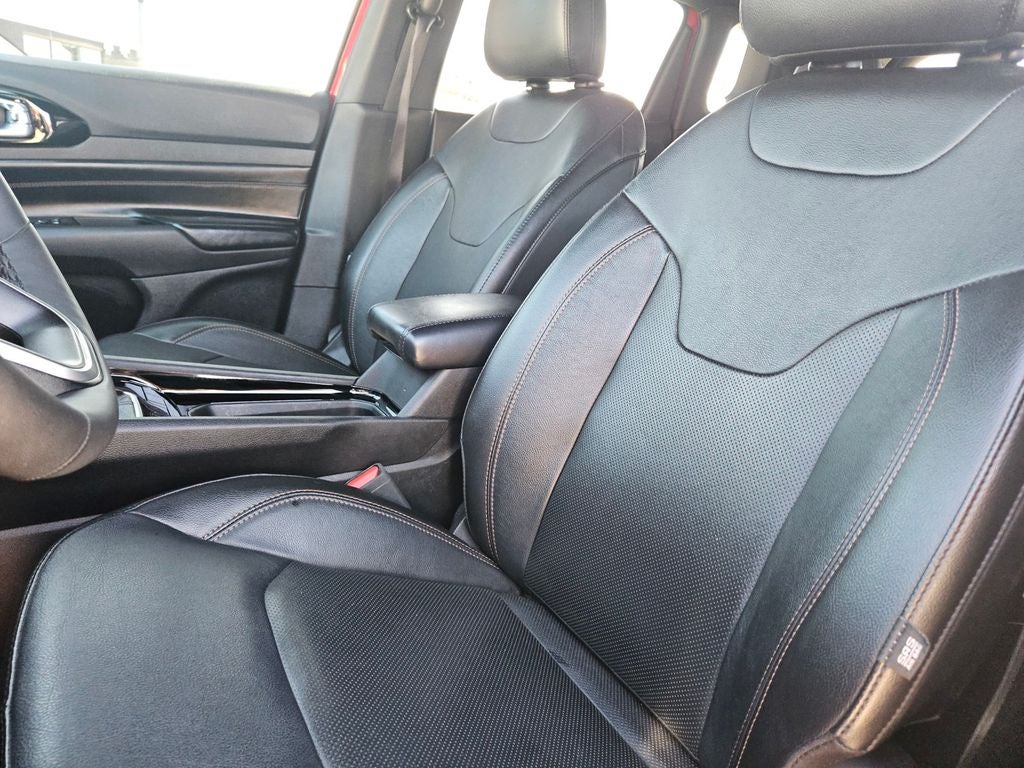 2023 Jeep Compass (Red) Edition