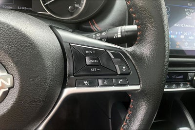 2024 Nissan Versa 1.6 SR
