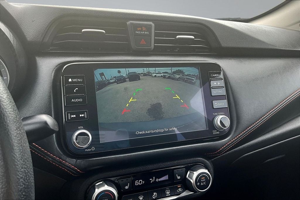 2024 Nissan Versa 1.6 SR