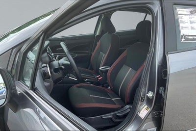 2024 Nissan Versa 1.6 SR