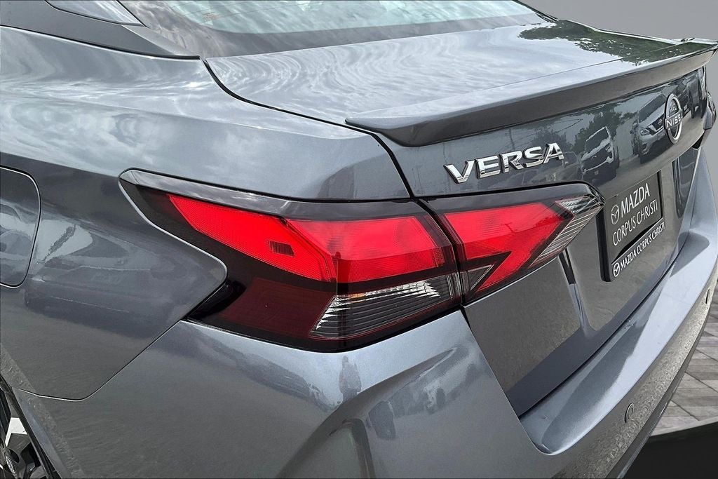 2024 Nissan Versa 1.6 SR