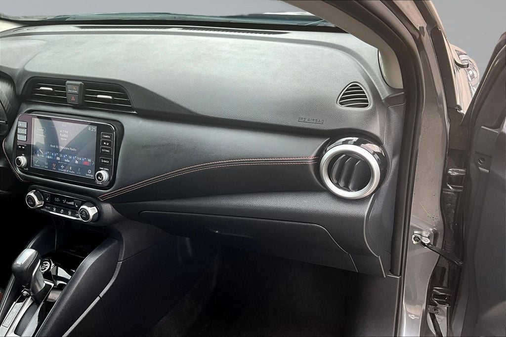 2024 Nissan Versa 1.6 SR