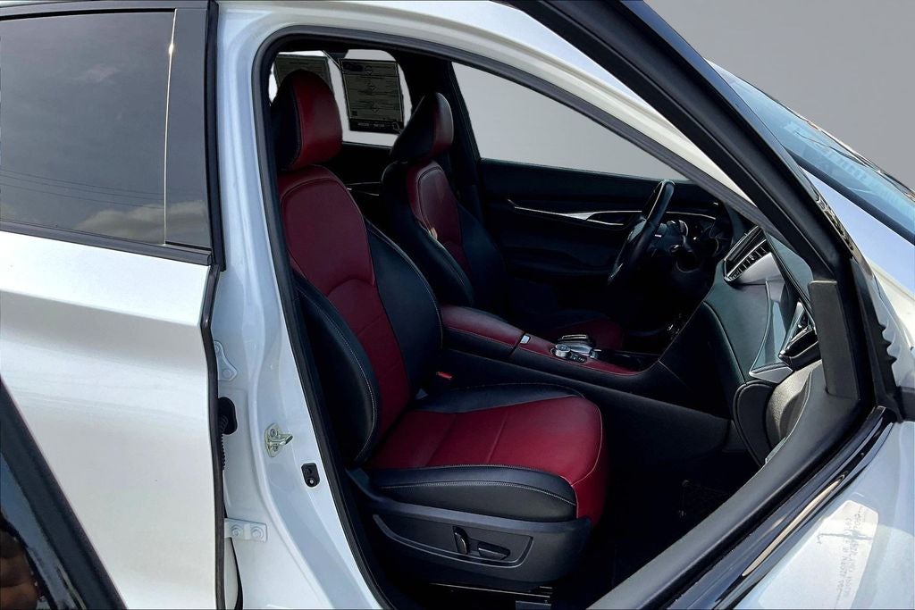 2024 INFINITI QX50 SPORT
