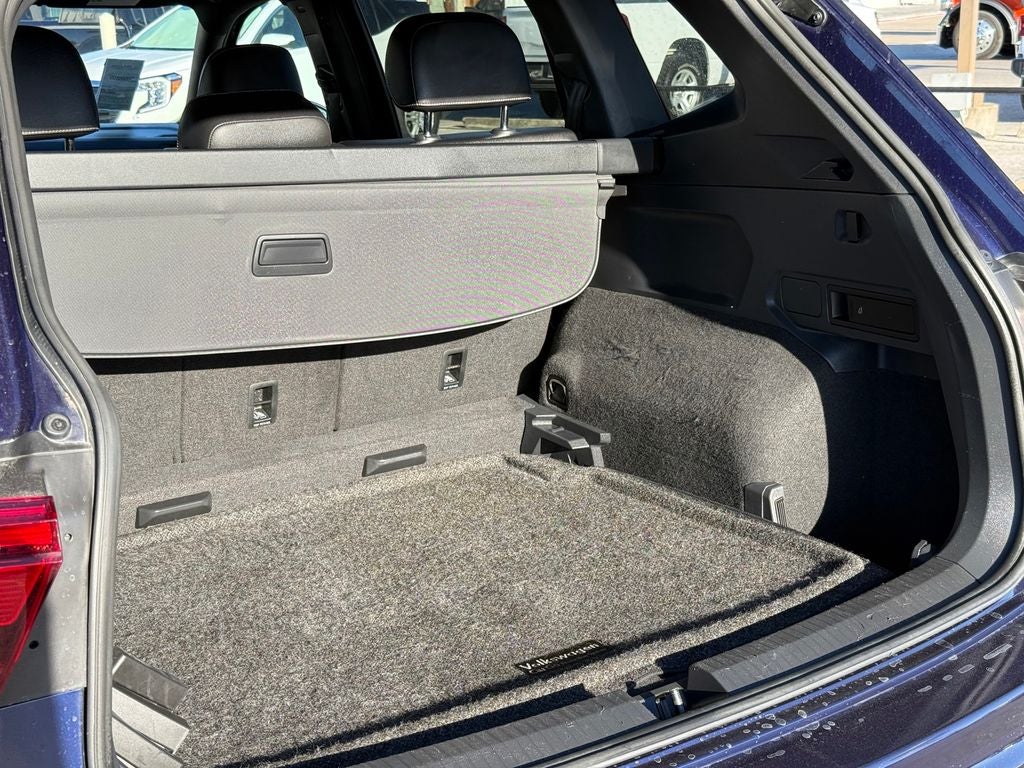 2022 Volkswagen Tiguan 2.0T SEL R-Line