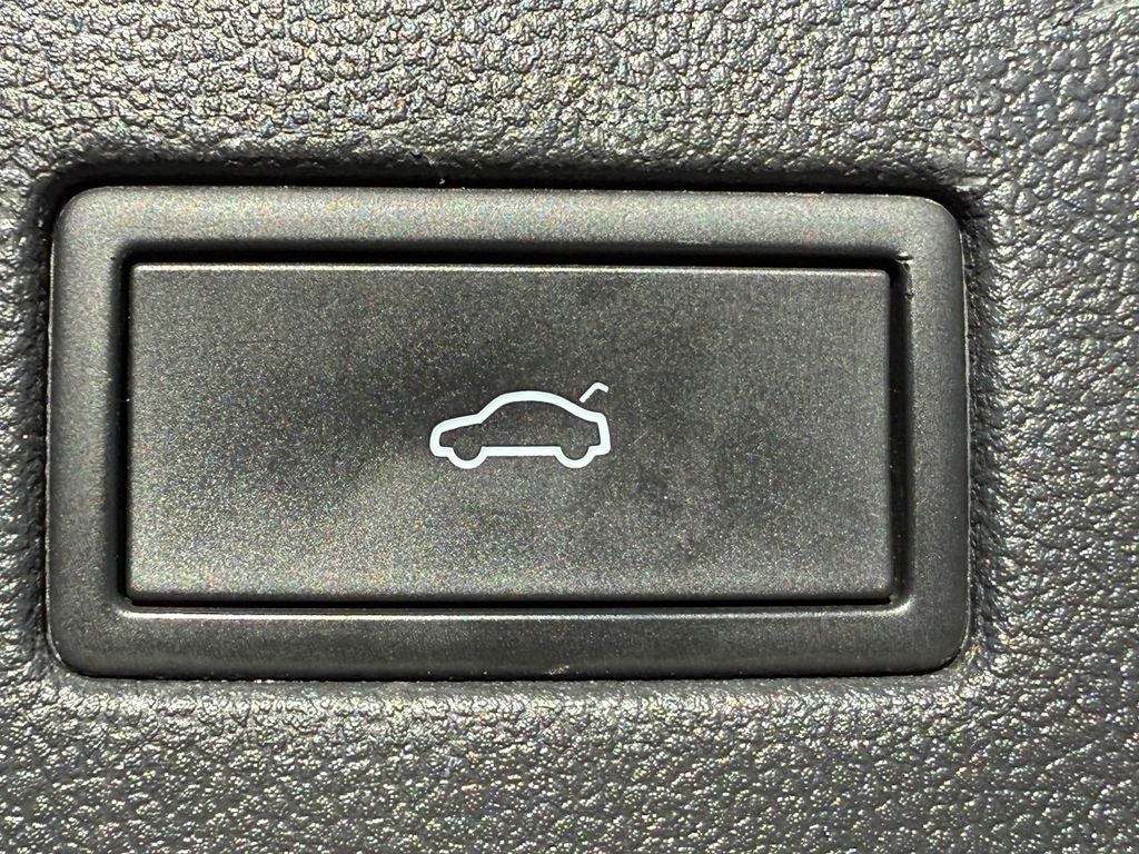 2022 Volkswagen Tiguan 2.0T SEL R-Line