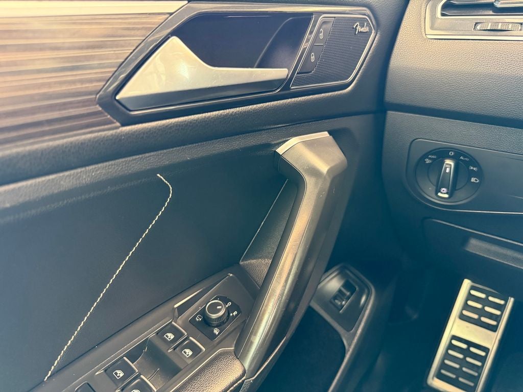 2022 Volkswagen Tiguan 2.0T SEL R-Line