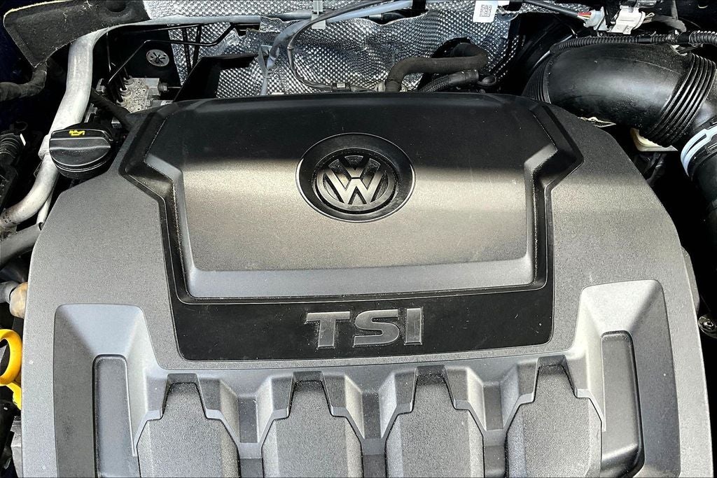 2022 Volkswagen Tiguan 2.0T SEL R-Line