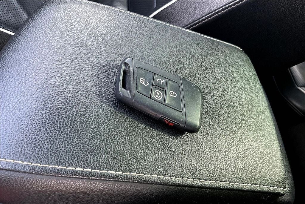 2022 Volkswagen Tiguan 2.0T SEL R-Line