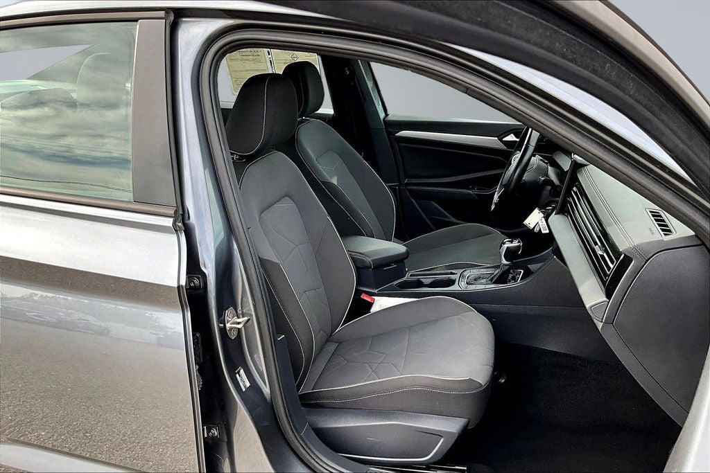 2025 Volkswagen Jetta 1.5T Sport