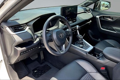2024 Toyota RAV4 Hybrid XSE