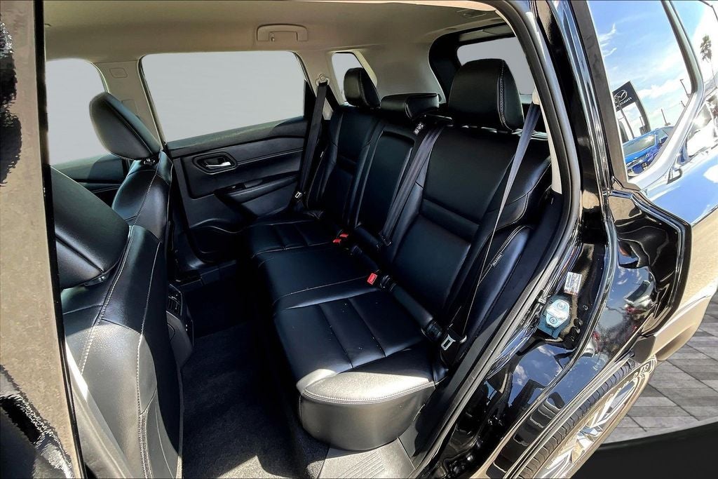 2026 Nissan Rogue SL