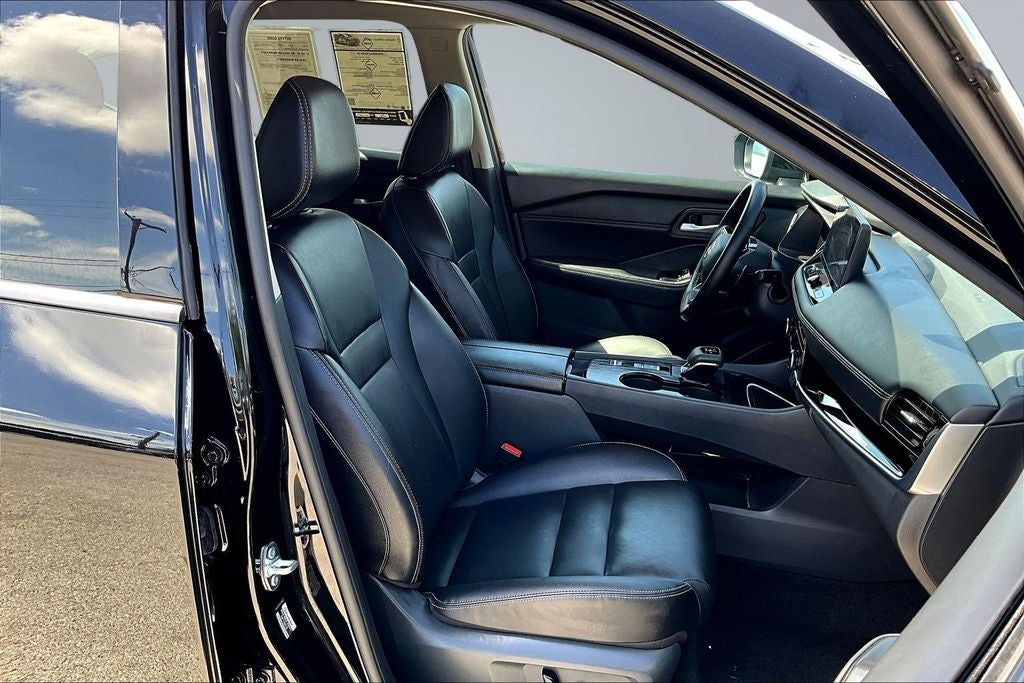 2026 Nissan Rogue SL