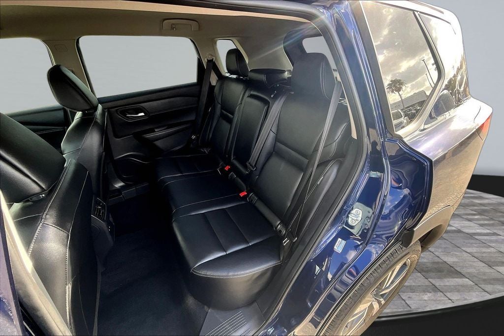 2026 Nissan Rogue SL