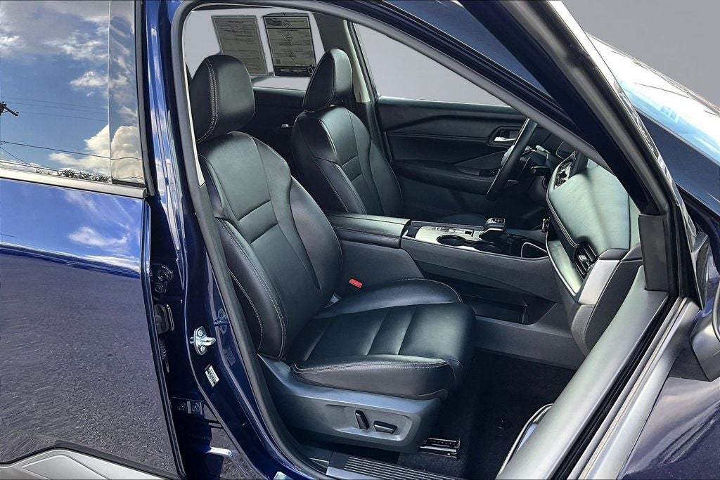 2026 Nissan Rogue SL