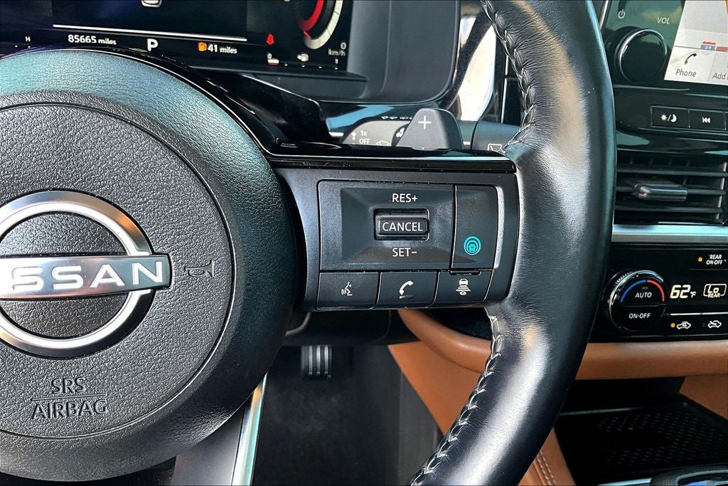 2023 Nissan Pathfinder Platinum