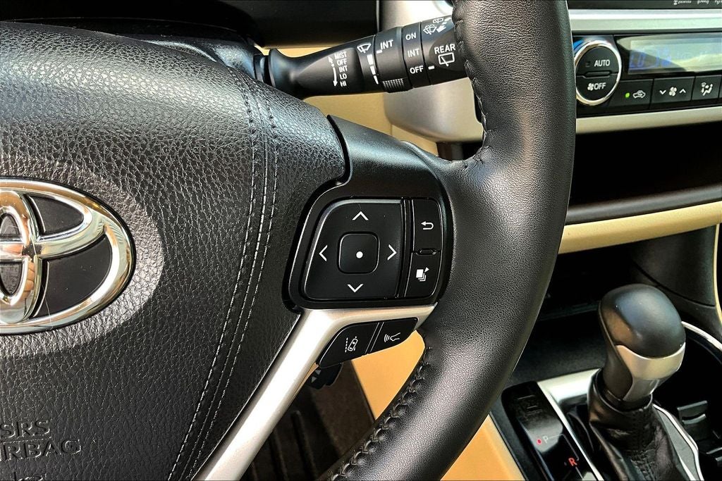 2019 Toyota Highlander LE Plus
