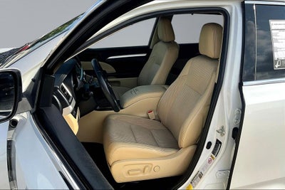 2019 Toyota Highlander LE Plus