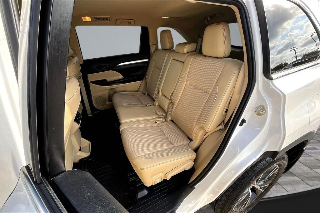 2019 Toyota Highlander LE Plus