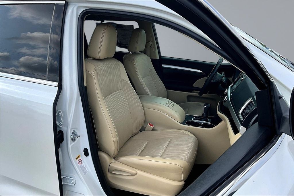 2019 Toyota Highlander LE Plus