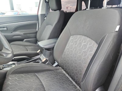 2023 Mitsubishi Outlander Sport 2.0 ES