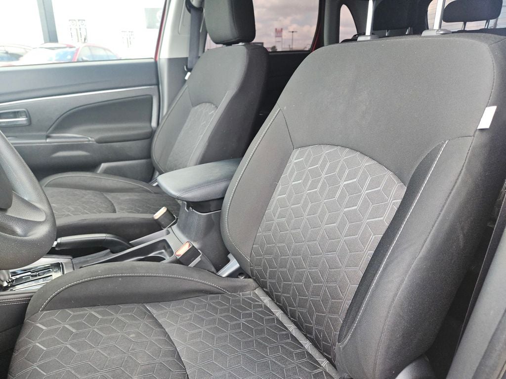 2023 Mitsubishi Outlander Sport 2.0 ES