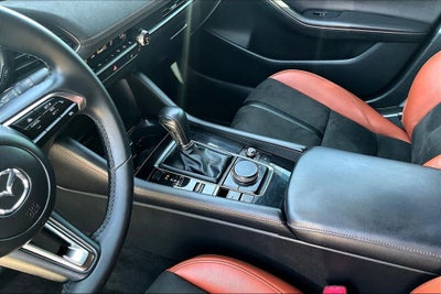 2024 Mazda Mazda3 2.5 Carbon Turbo