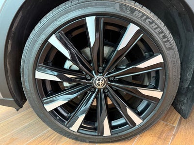 2023 Toyota Crown Platinum