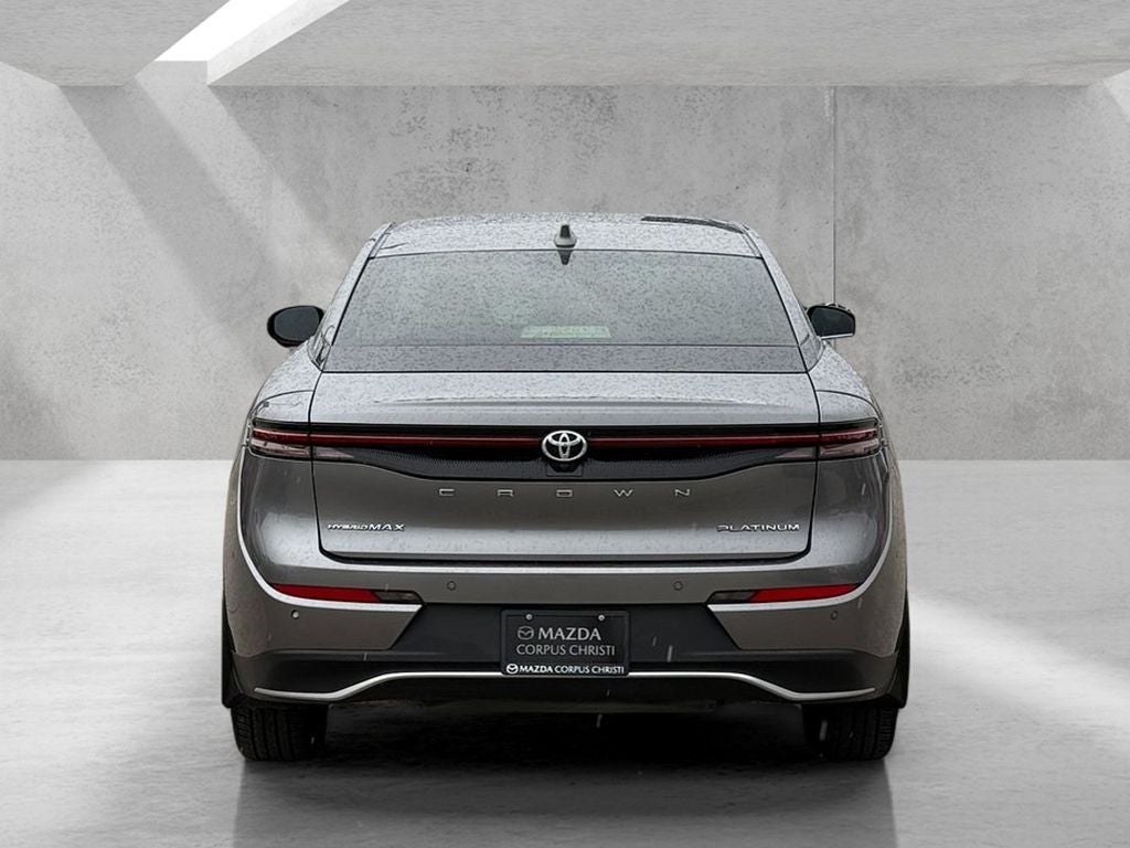 2023 Toyota Crown Platinum