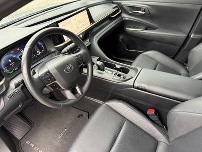 2023 Toyota Crown Platinum