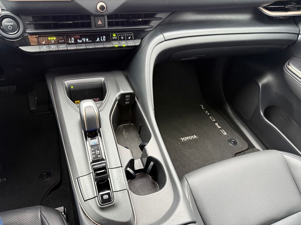 2023 Toyota Crown Platinum