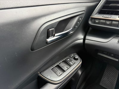 2023 Toyota Crown Platinum