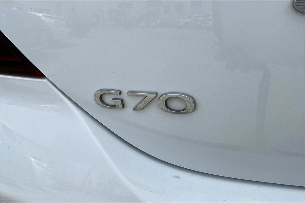 2025 Genesis G70 2.5T