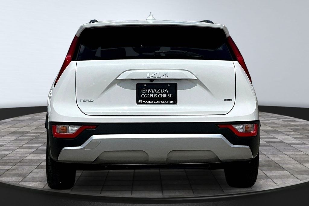 2025 Kia Niro LX