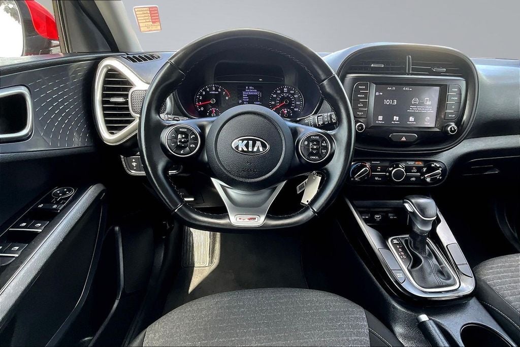 2020 Kia Soul GT-Line