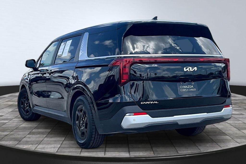 2025 Kia Carnival LXS
