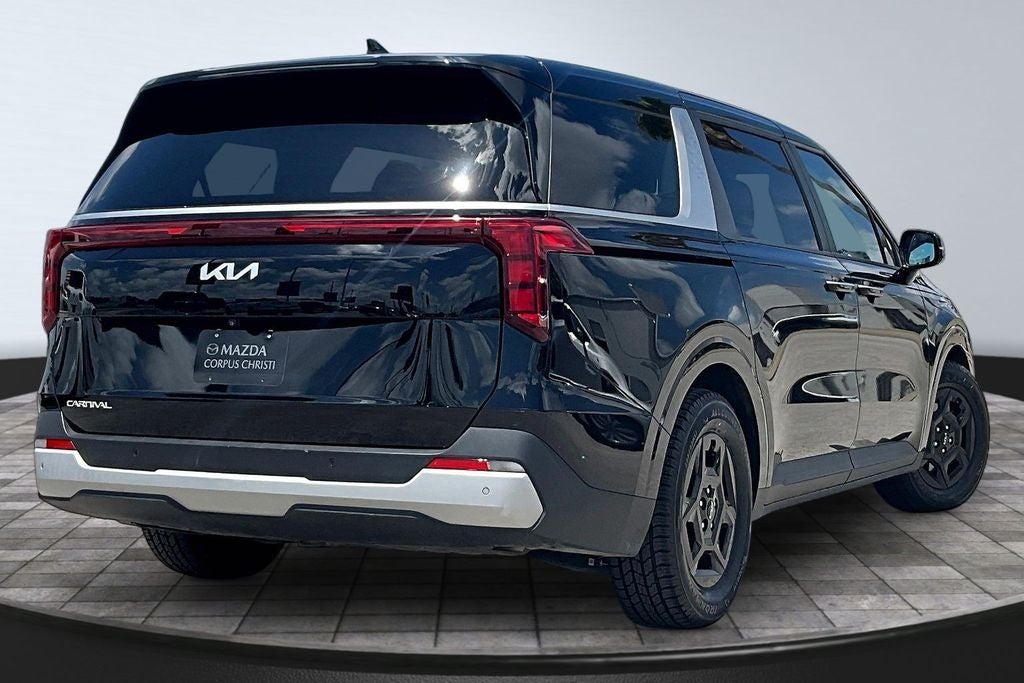 2025 Kia Carnival LXS