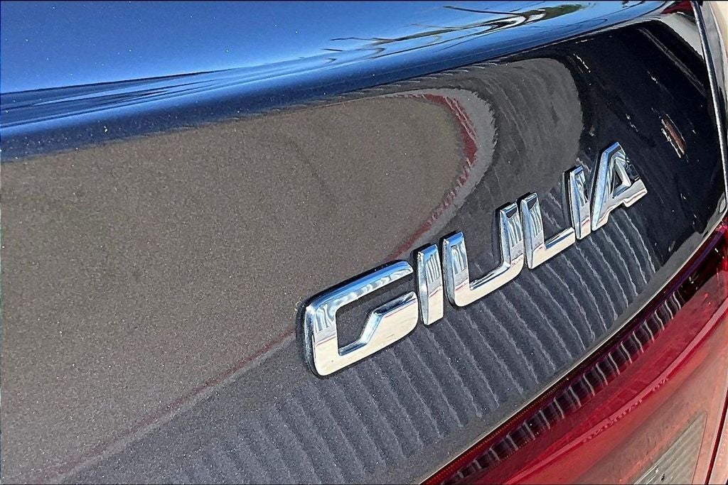 2022 Alfa Romeo Giulia Veloce