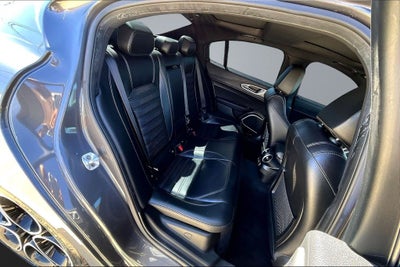 2022 Alfa Romeo Giulia Veloce