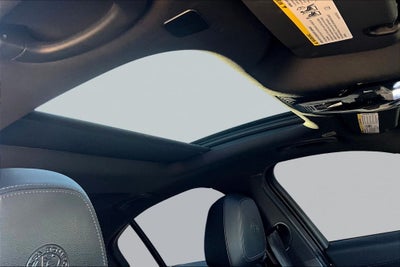 2022 Alfa Romeo Giulia Veloce