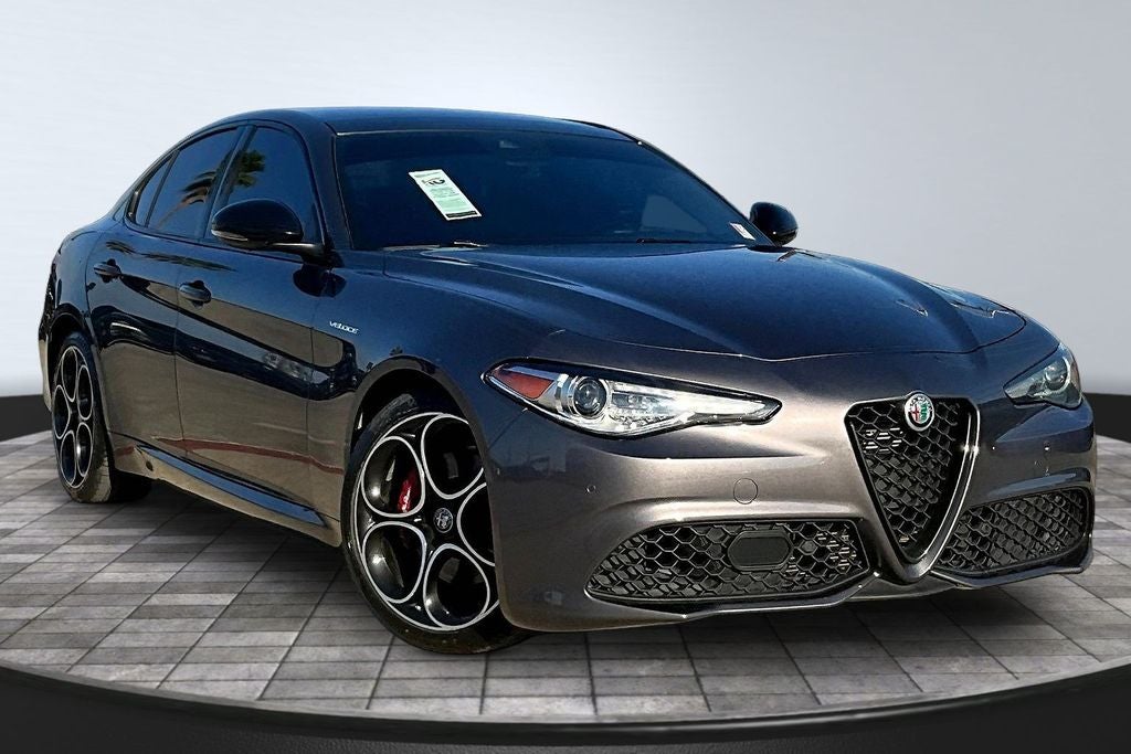 2022 Alfa Romeo Giulia Veloce