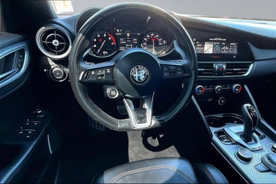 2022 Alfa Romeo Giulia Veloce