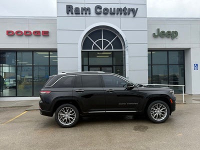 2023 Jeep Grand Cherokee Summit